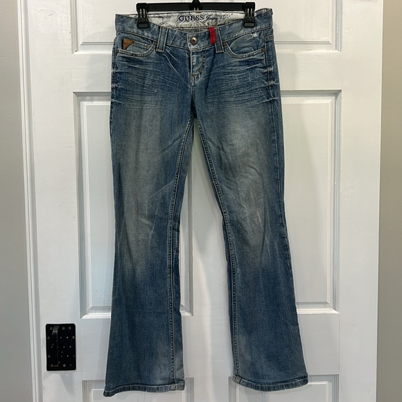 Guess size 27 foxy flare leg jeans, distressed, excellent condition - Picture 5 of 14